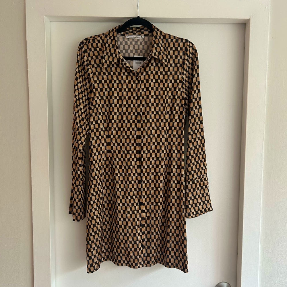 NWT Abercrombie & Fitch button down long sleeve dress